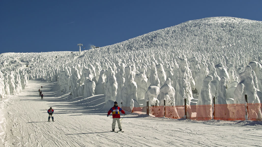 Skiing at Mount Zao