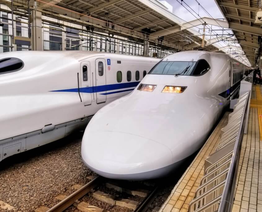 Shinkansen in Osaka