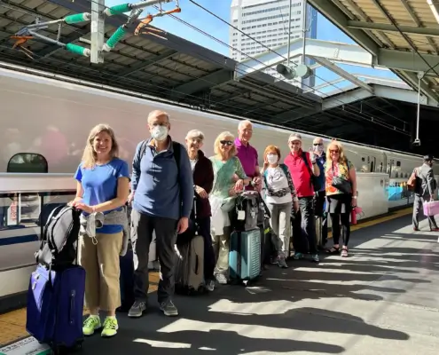 Lined up in Kobe Station